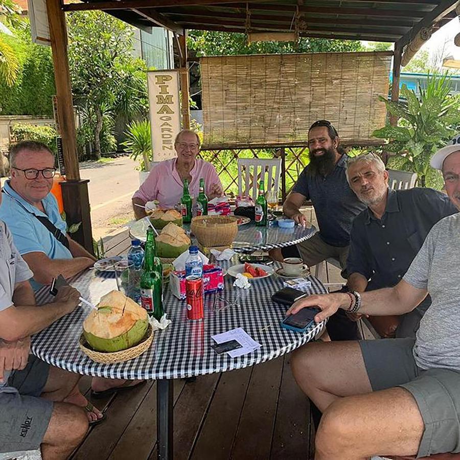 Pima Homestay Pesanggaran Kültér fotó